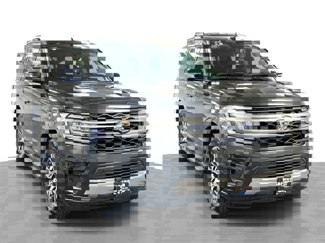 Used 2024 Ford Expedition XLT