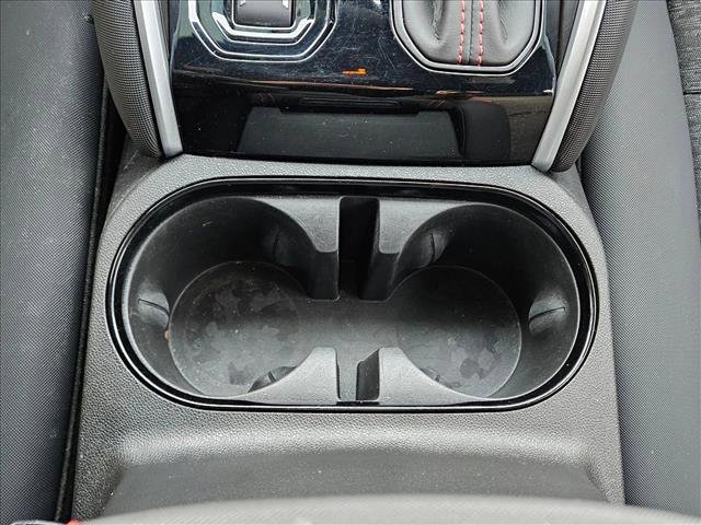 Used 2024 Chevrolet Colorado Z71 w/ Z71 Convenience Package 2 image 12