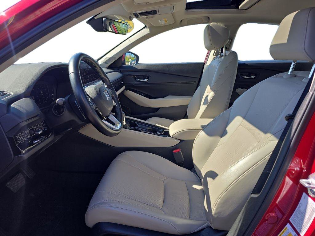 Used 2023 Honda Accord Touring image 11