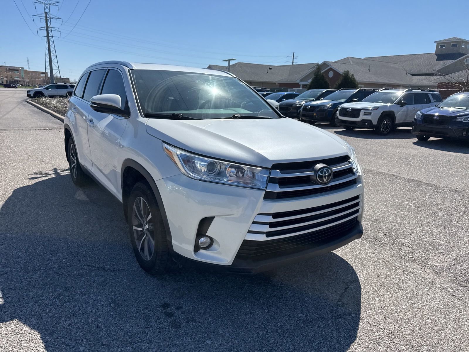 Used 2019 Toyota Highlander XLE image 7