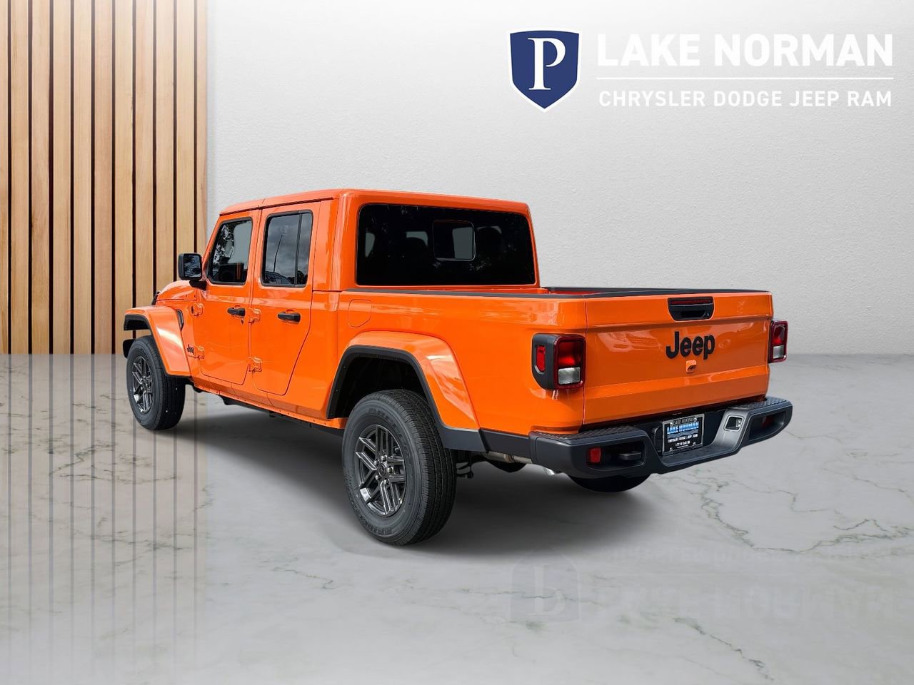 New 2025 Jeep Gladiator Sport image 7