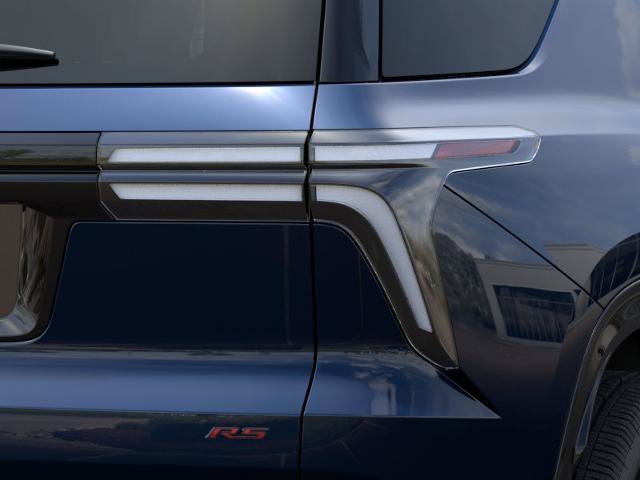 New 2027 Chevrolet Traverse RS w/ LPO, Floor Liner Package FWD image 11