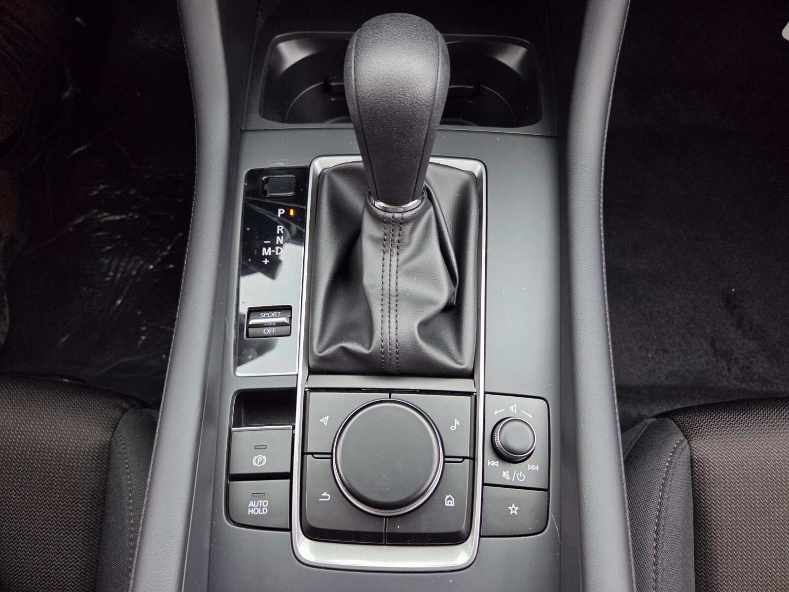 New 2026 MAZDA MAZDA3 s FWD image 24
