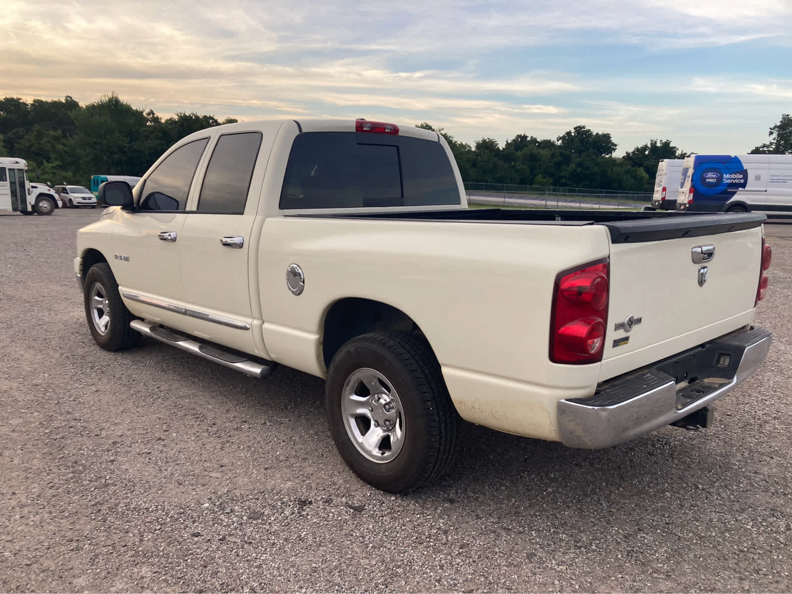 Used 2008 Dodge Ram 1500 Truck SLT w/ Cool Chrome Pkg RWD image 5