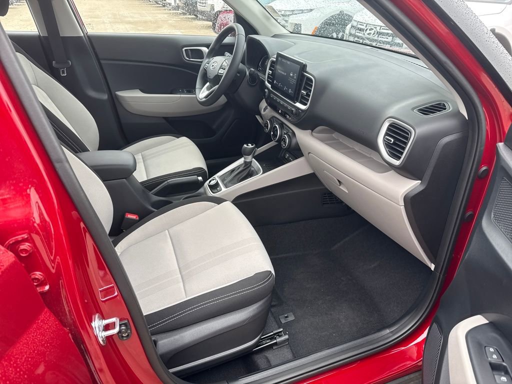 New 2026 Hyundai Venue SEL image 15