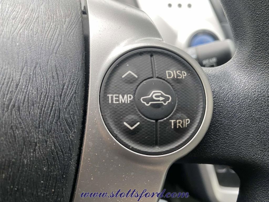 Used 2012 Toyota Prius V Three FWD image 19