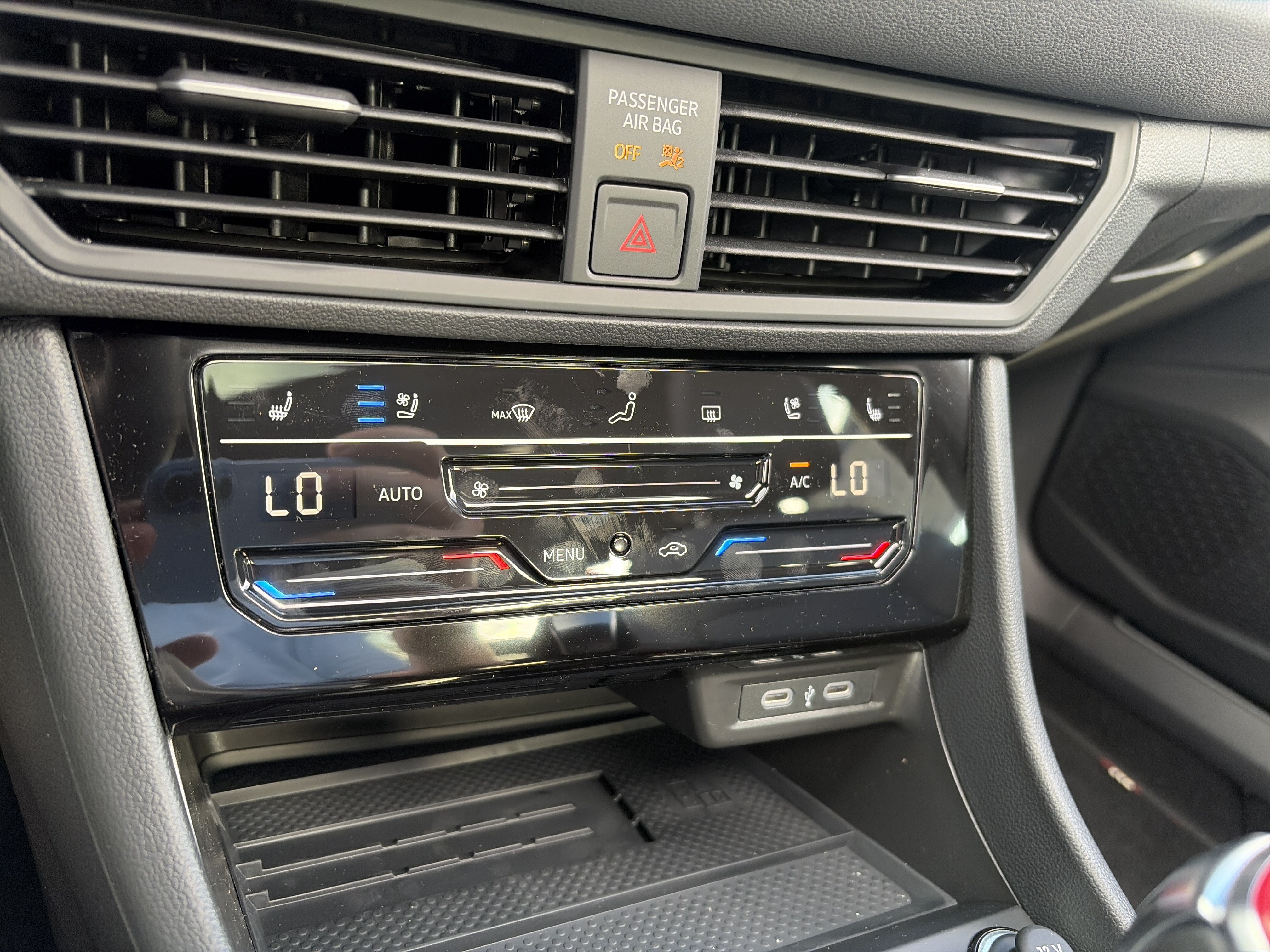 New 2027 Volkswagen Jetta GLI Autobahn FWD image 24
