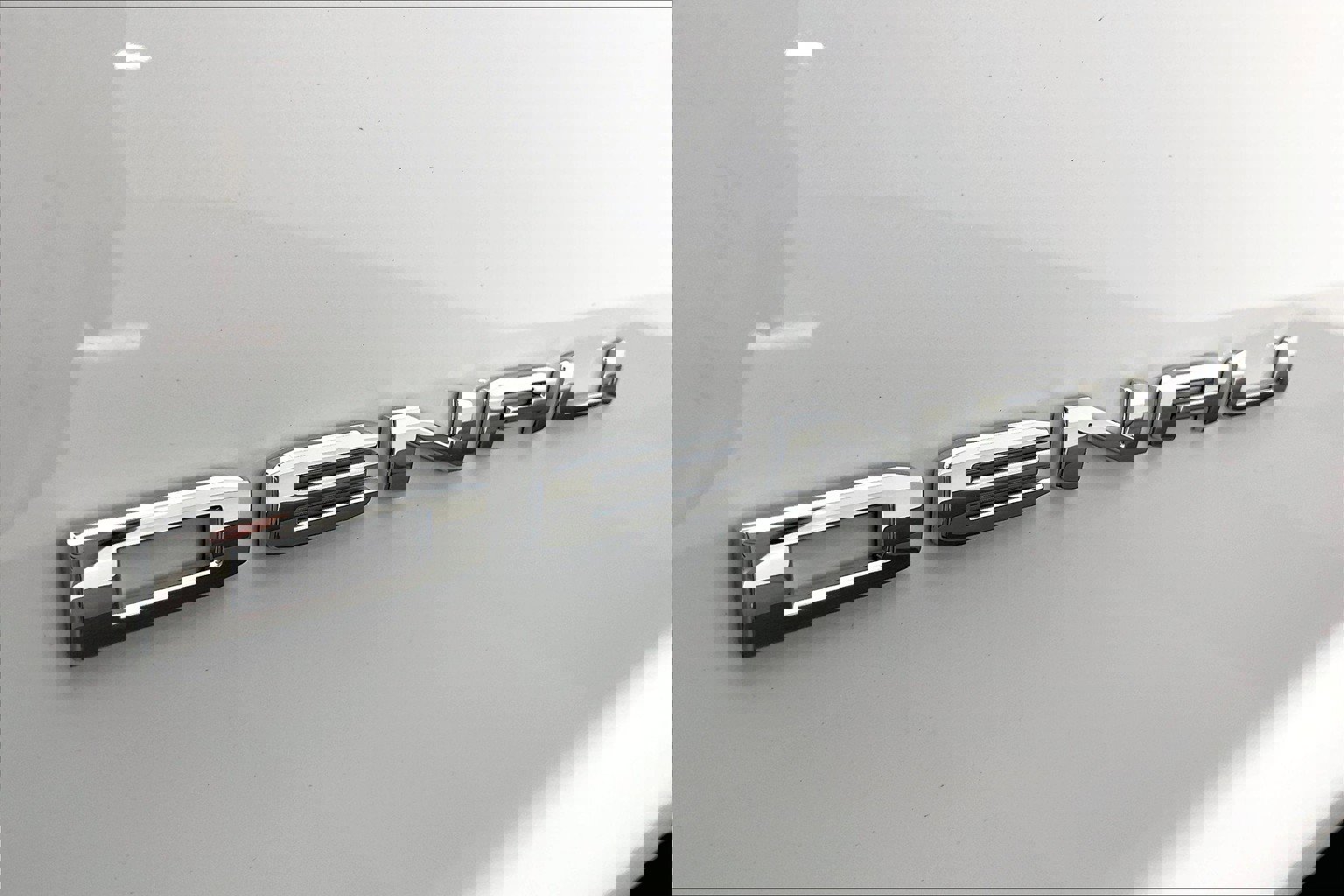 New 2026 GMC Acadia Denali w/ Super Cruise Package image 17