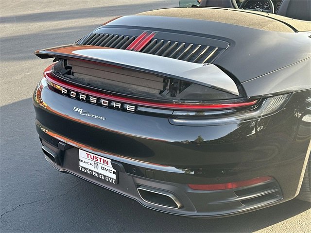 Used 2022 Porsche 911 Carrera 4 image 40