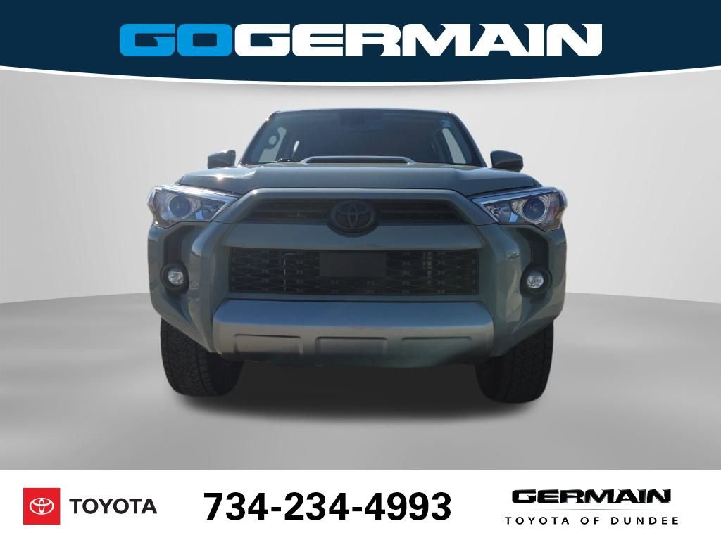 Used 2023 Toyota 4Runner TRD Off-Road image 3