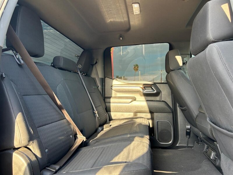 Used 2023 Chevrolet Silverado 1500 LT RWD image 30