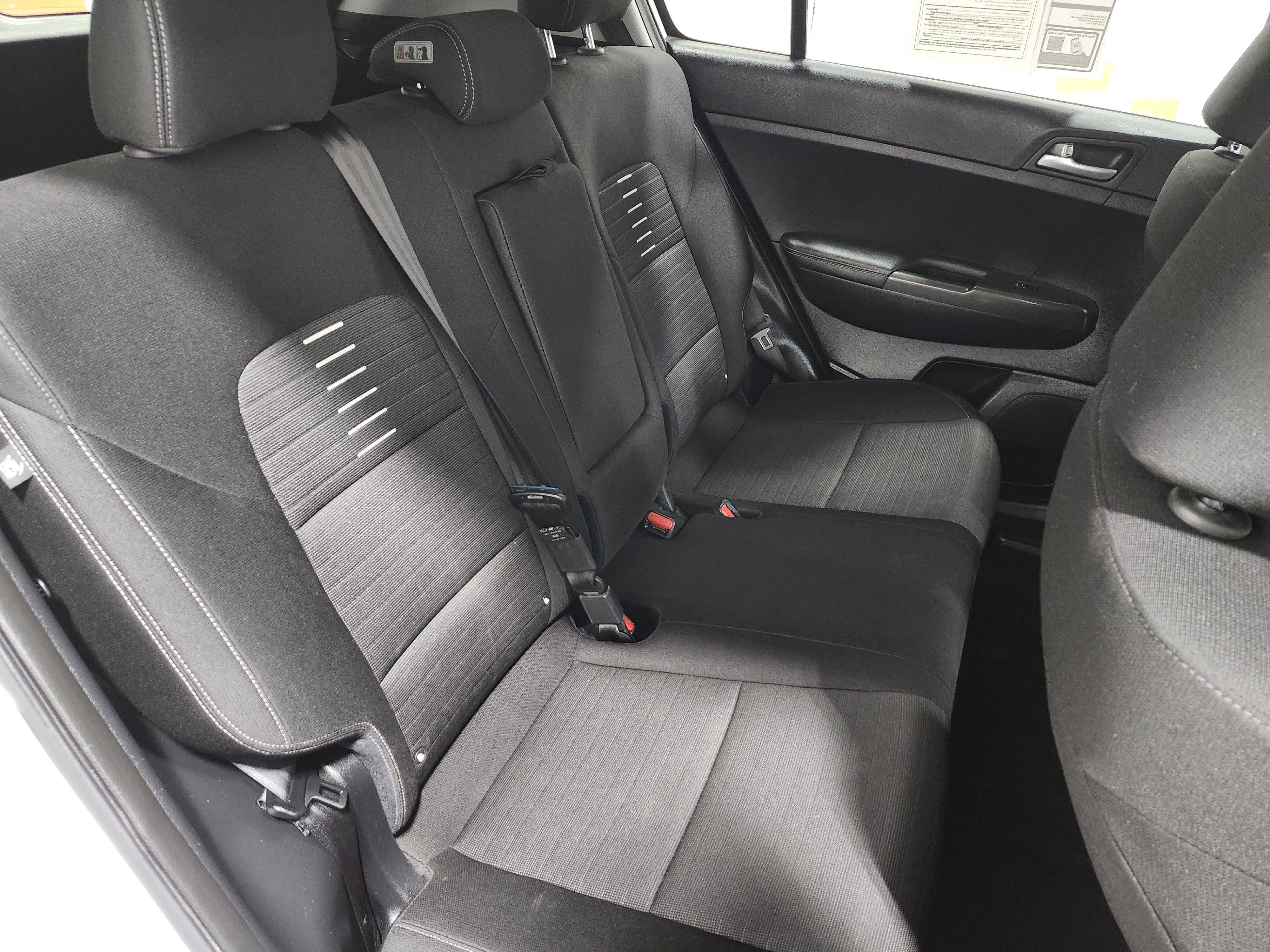 Used 2020 Kia Sportage LX w/ LX Popular Package image 19