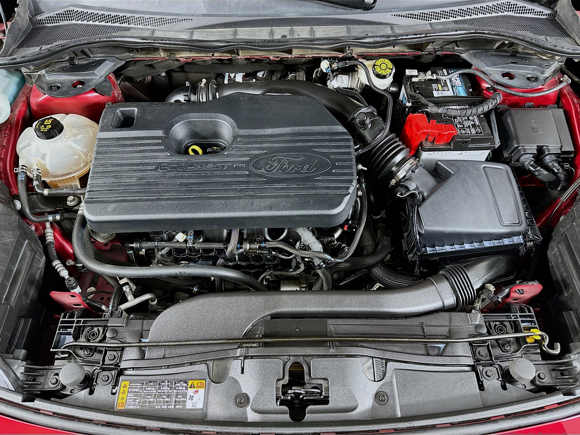 Used 2020 Ford Escape Titanium image 34