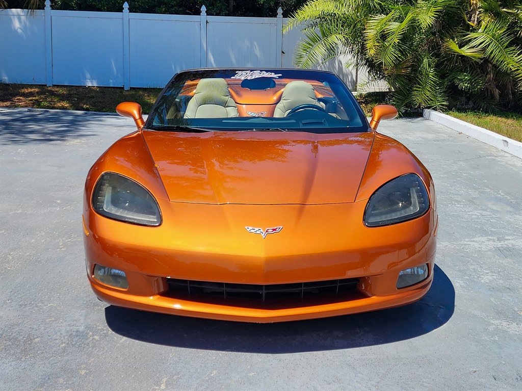 Used 2007 Chevrolet Corvette Convertible w/ Preferred Equipment Group image 3