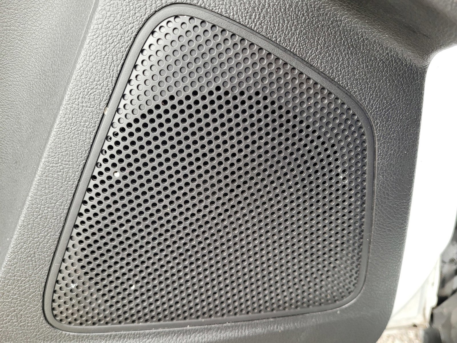 Used 2018 Ford Focus SE image 22