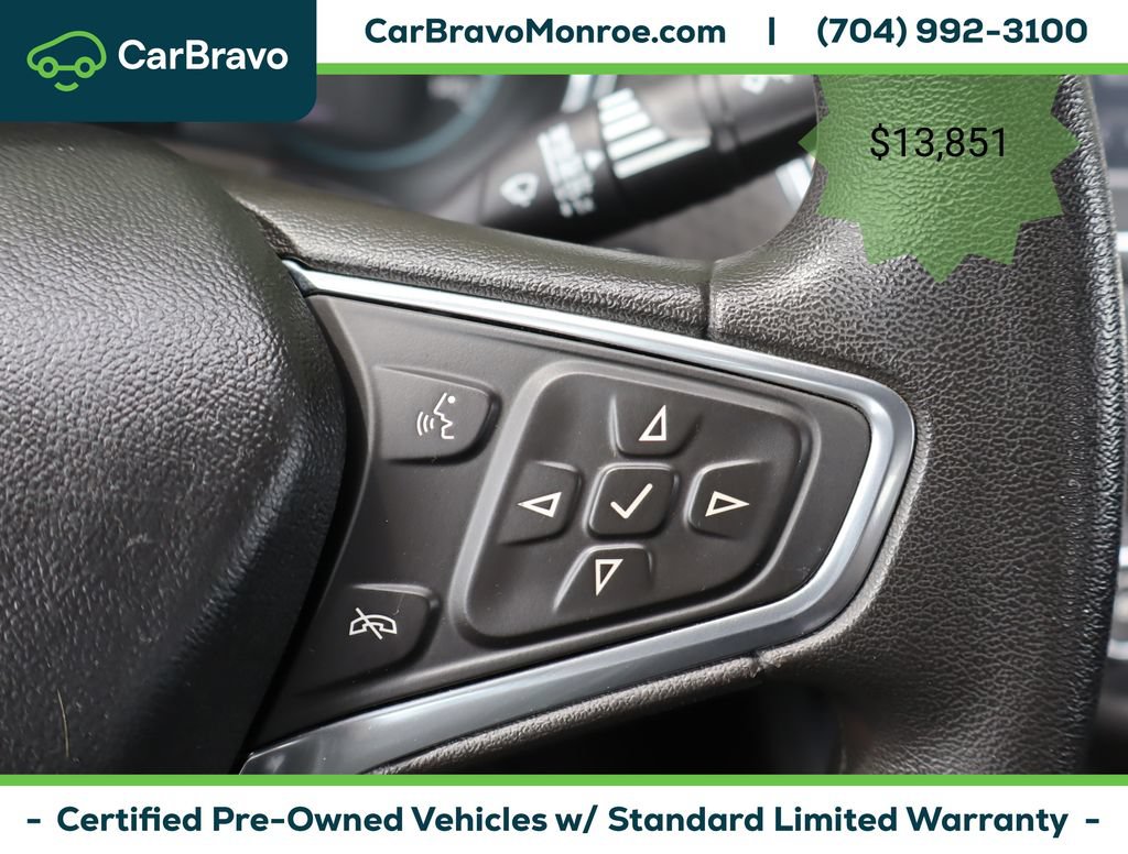 Certified 2017 Chevrolet Malibu LT FWD image 22