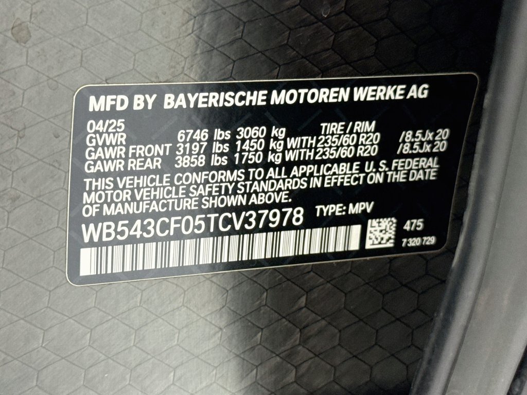 Used 2026 BMW iX xDrive45 w/ Premium Package AWD/4WD image 33