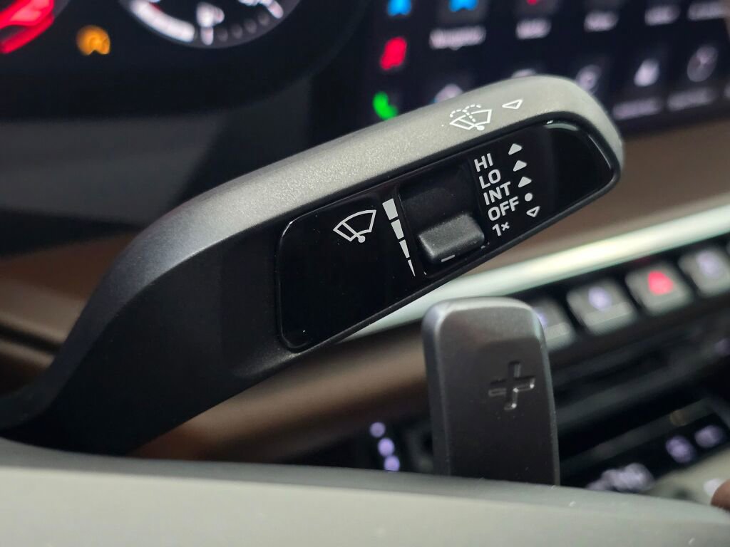 Certified 2022 Porsche 911 Turbo image 44