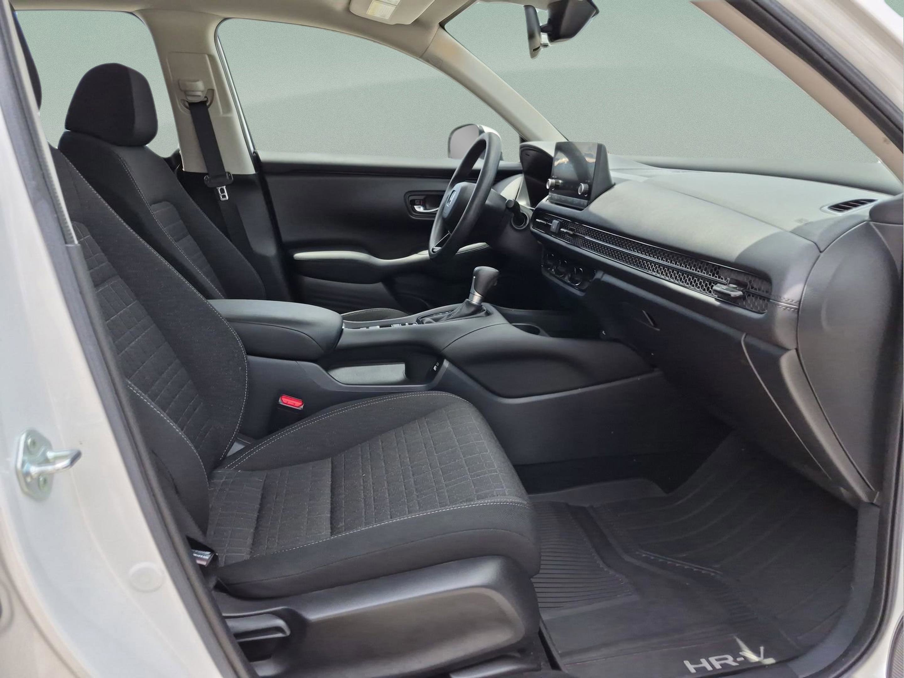 Certified 2023 Honda HR-V LX image 20