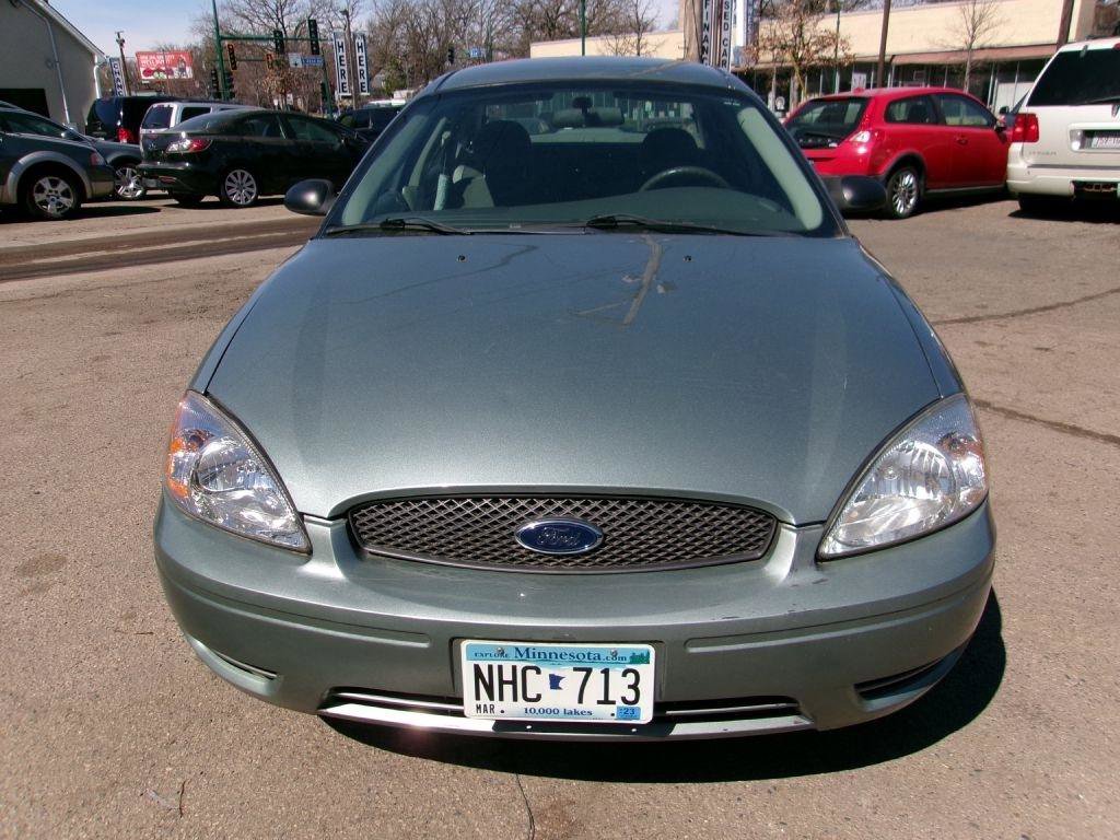 Used 2006 Ford Taurus SE image 6
