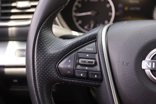 Used 2023 Nissan Maxima SV w/ Floor Mat Group FWD image 11