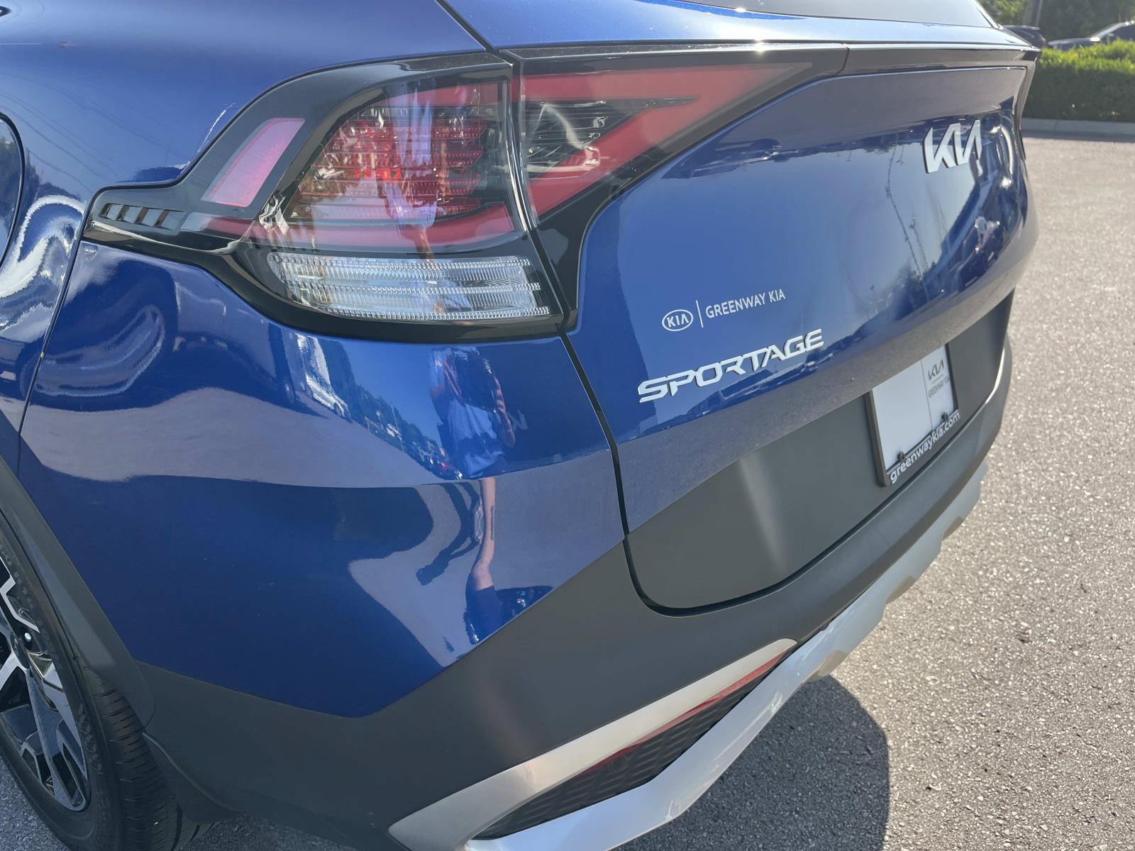 Used 2023 Kia Sportage EX FWD image 10