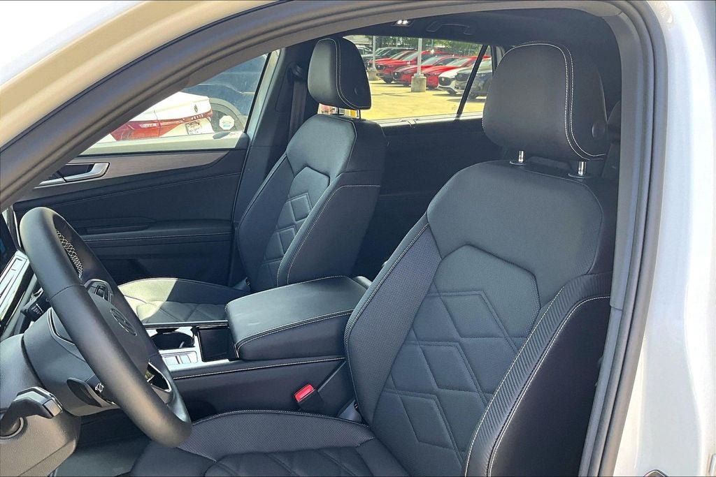 New 2026 Volkswagen Atlas Cross Sport SE FWD image 18