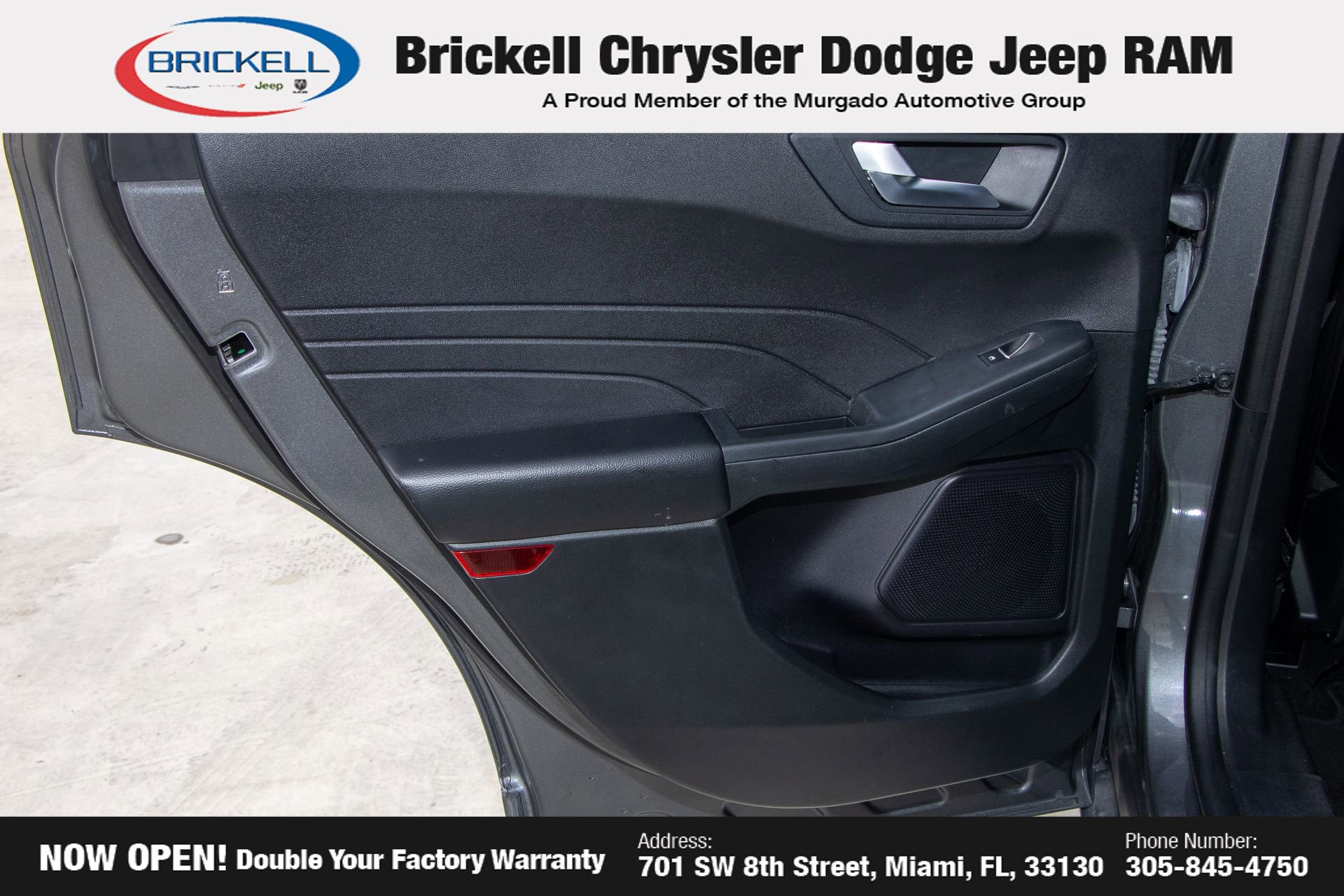 Used 2024 Ford Escape ST-Line FWD image 11