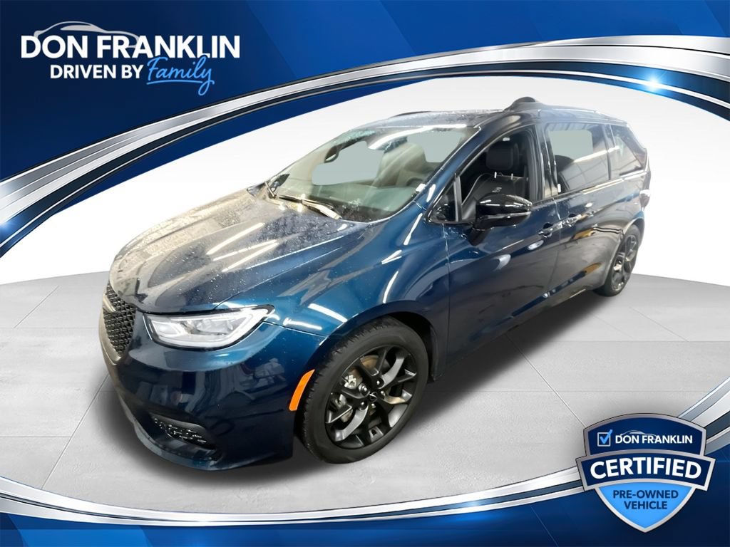 Used 2025 Chrysler Pacifica Limited