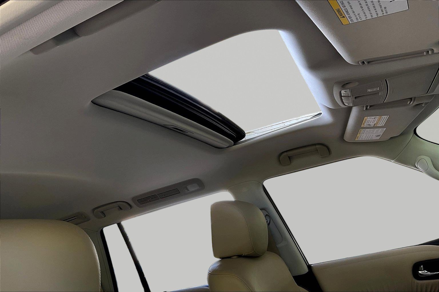 Used 2020 Nissan Armada Platinum w/ Captain's Chairs Package AWD/4WD image 28