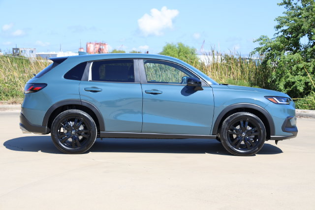 New 2027 Honda HR-V Sport image 4