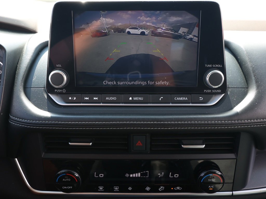 Used 2023 Nissan Rogue SV image 30