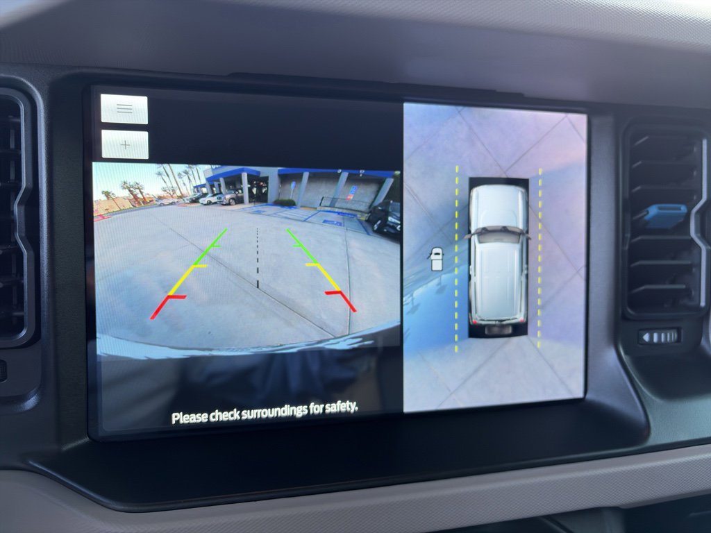 Used 2023 Ford Bronco Wildtrak image 12