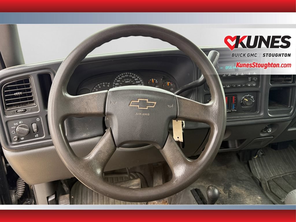 Used 2006 Chevrolet Silverado 1500 W/T AWD/4WD image 12