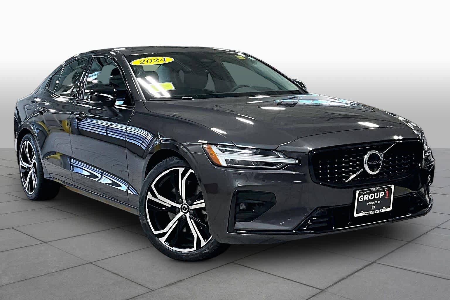 Used 2024 Volvo S60 B5 Plus AWD/4WD image 3