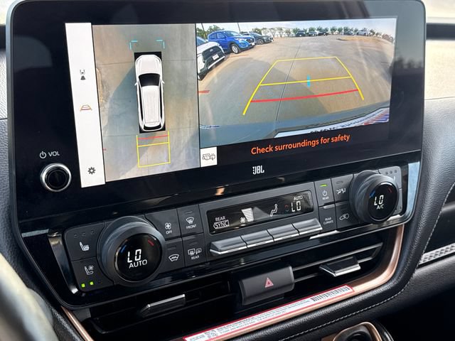 Used 2025 Toyota Grand Highlander AWD Hybrid image 28