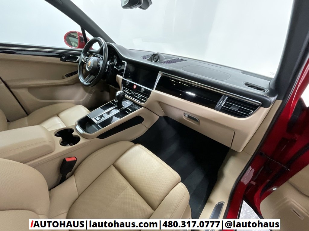 Used 2022 Porsche Macan S w/ Premium Package Plus image 24