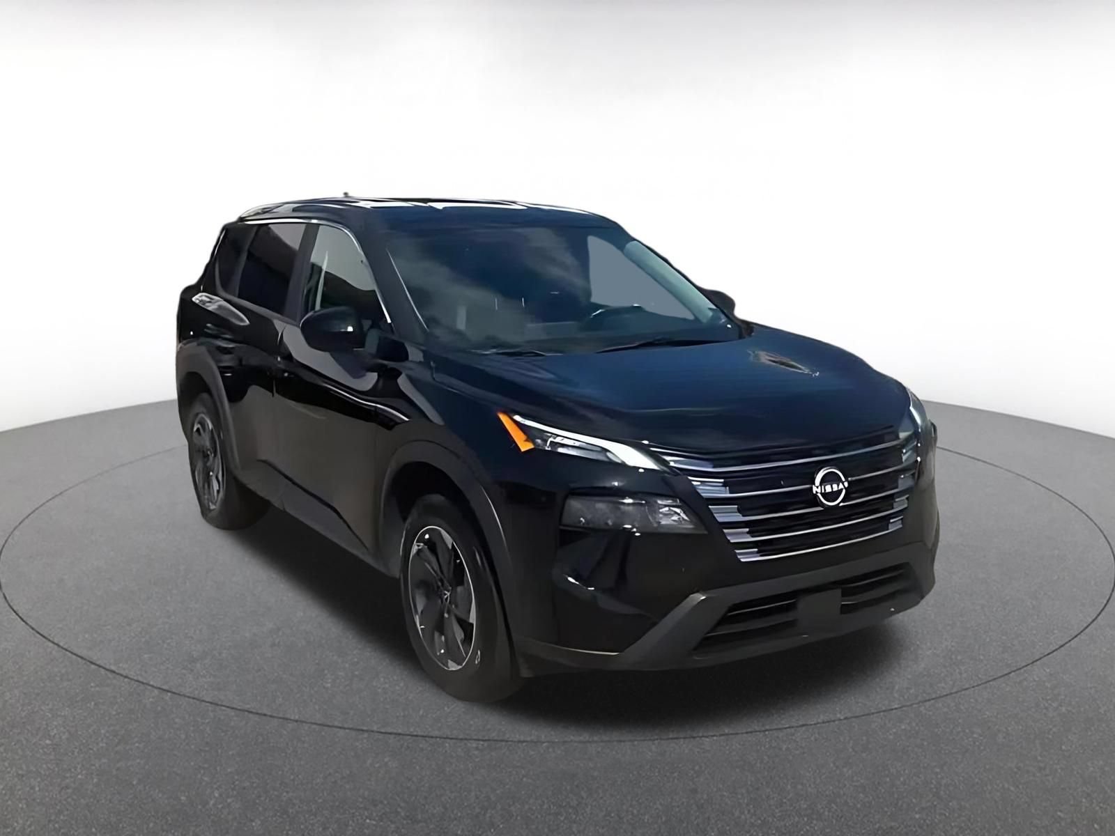 Used 2025 Nissan Rogue SV FWD image 3