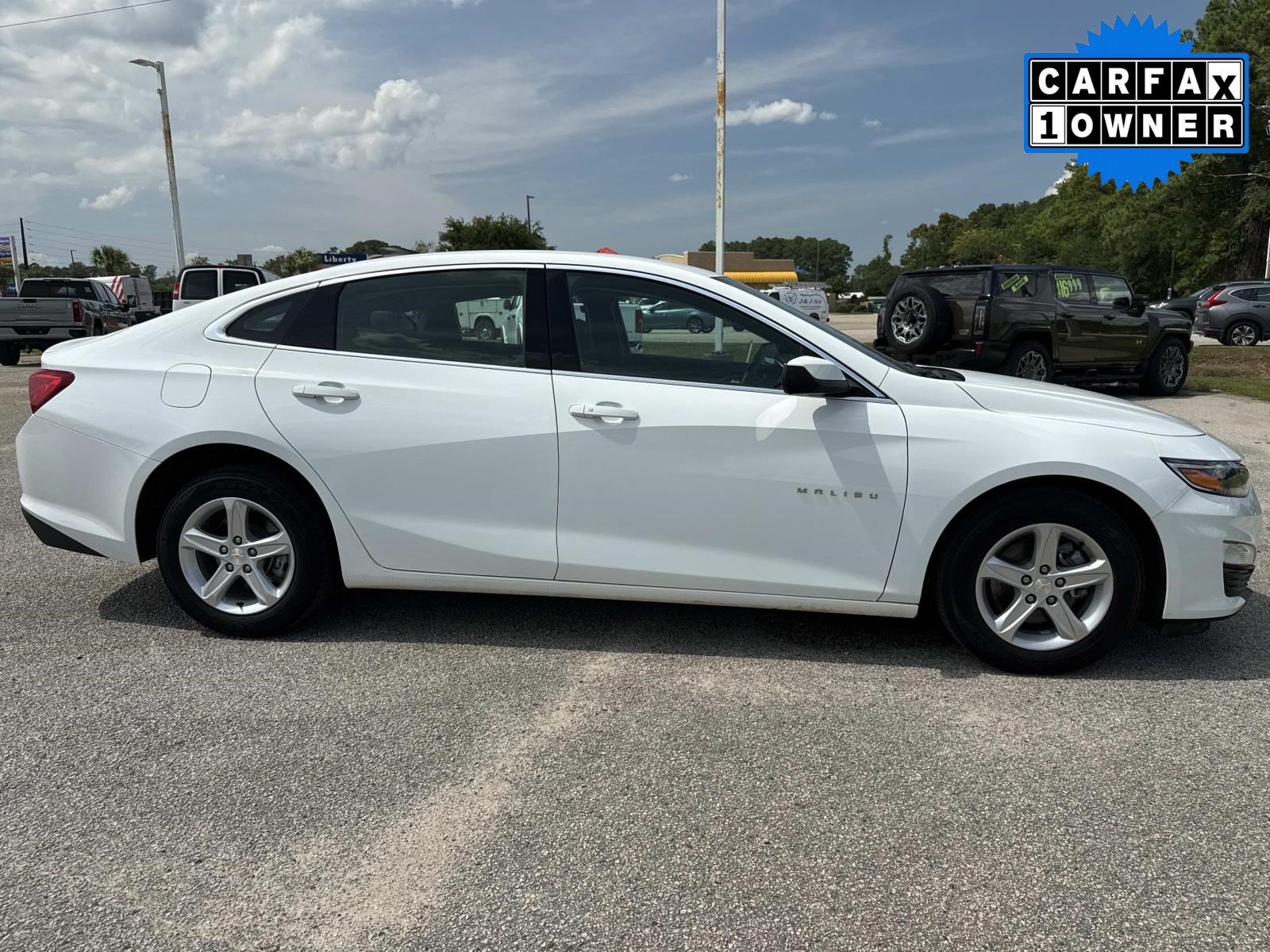 Used 2024 Chevrolet Malibu LS w/ Driver Confidence Package FWD image 2