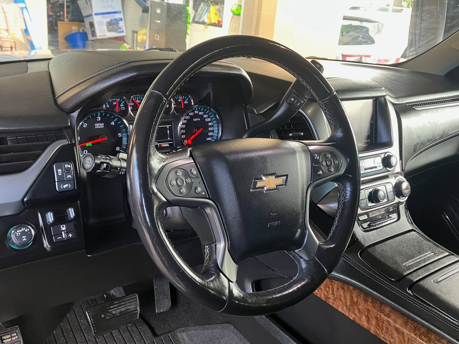 Used 2018 Chevrolet Tahoe Premier w/ RST 6.2L Performance Edition AWD/4WD image 11