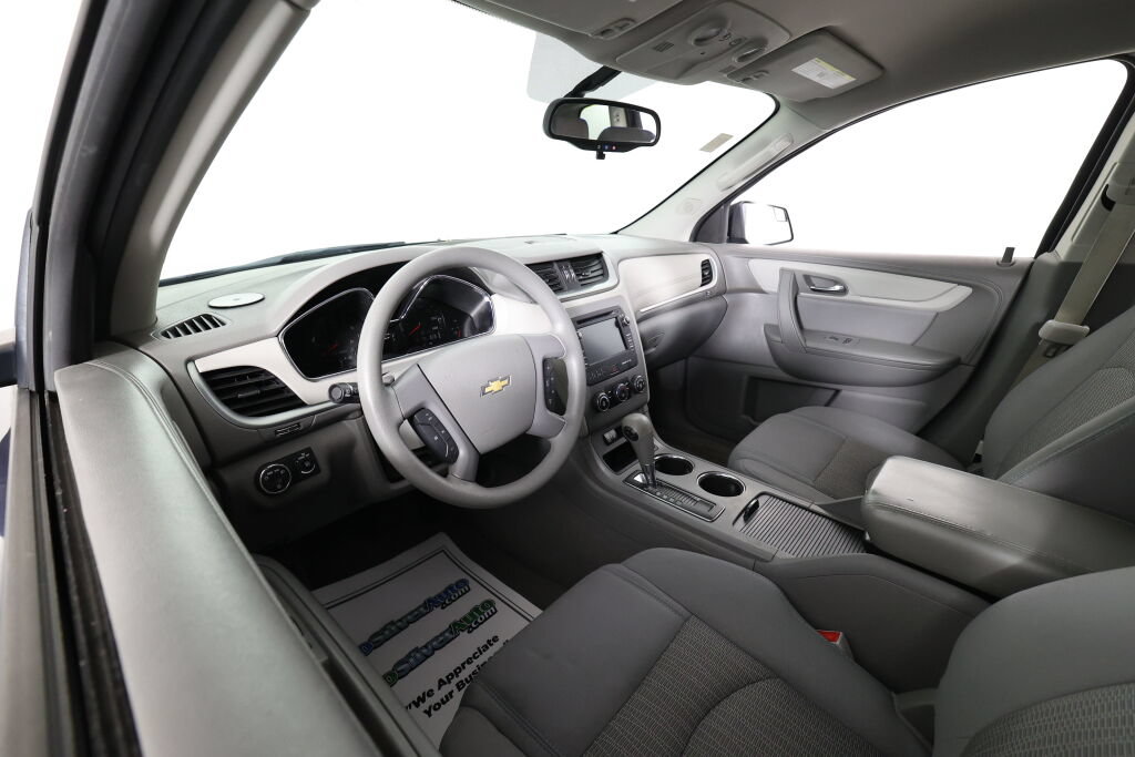 Used 2014 Chevrolet Traverse LS FWD image 10
