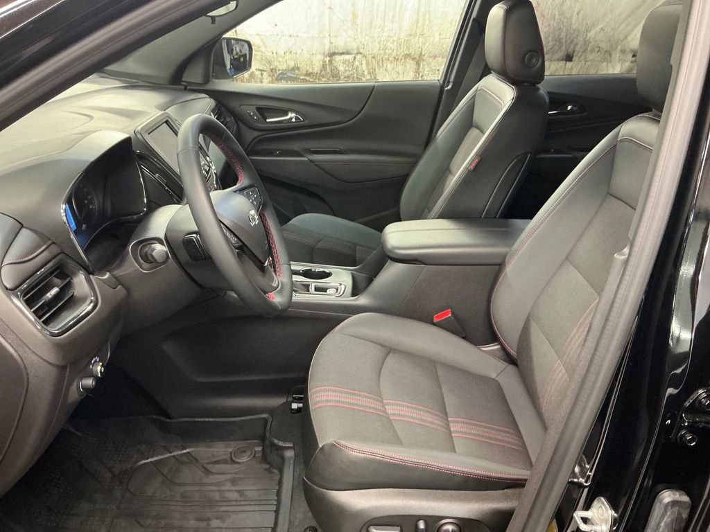 Certified 2024 Chevrolet Equinox RS AWD/4WD image 10