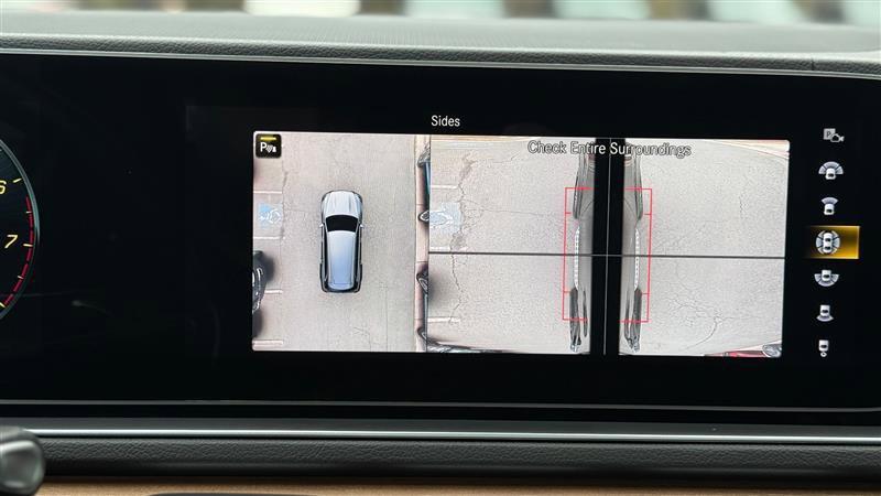 Used 2023 Mercedes-Benz GLS 450 4MATIC w/ AMG Line Exterior image 50