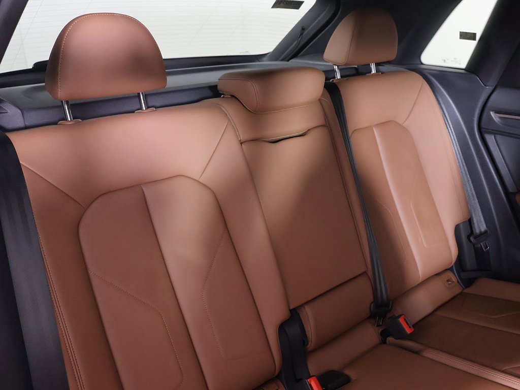 Used 2022 Audi Q3 2.0T Premium w/ Convenience Package image 32