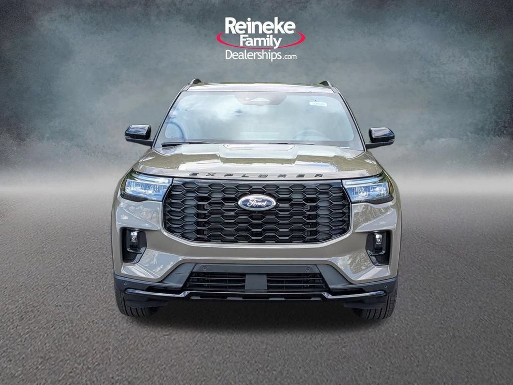 New 2026 Ford Explorer ST-Line AWD/4WD image 2