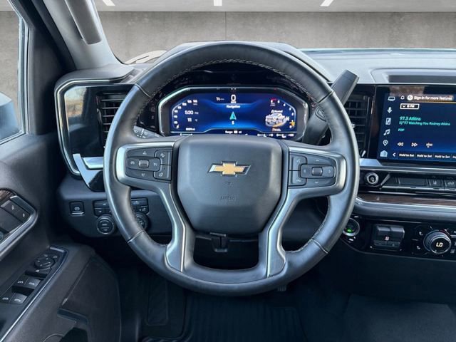 Used 2025 Chevrolet Silverado 2500 LT w/ Convenience Package AWD/4WD image 21