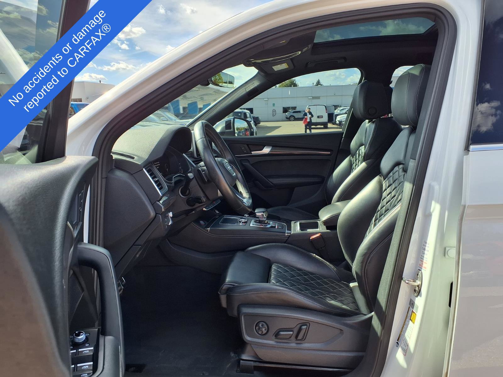 Used 2018 Audi SQ5 Prestige w/ Prestige Package AWD/4WD image 18