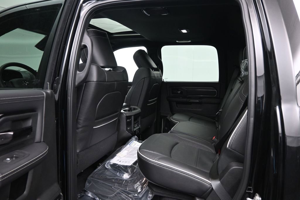New 2026 RAM 3500 Limited AWD/4WD image 23