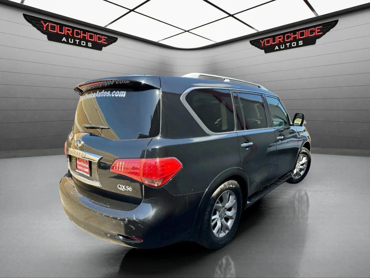 Used 2011 INFINITI QX56 4WD w/ Theater Pkg image 5