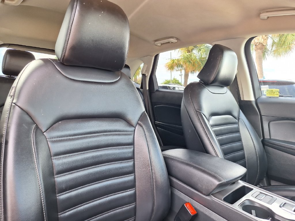 Used 2024 Ford Edge SEL AWD/4WD image 29